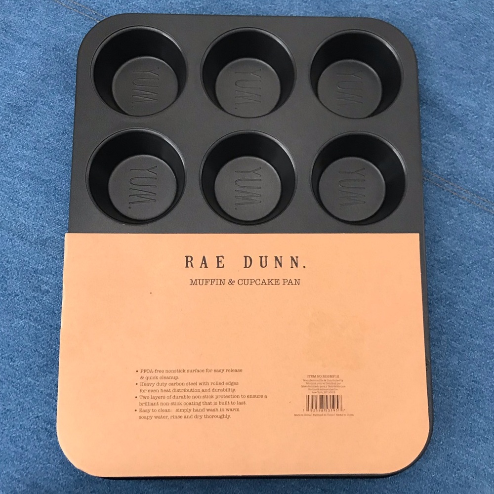 Rae Dunn Black Cupcake Muffin Pan YUM